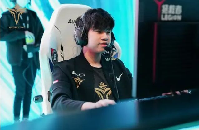 是一个竞技 是一个竞技